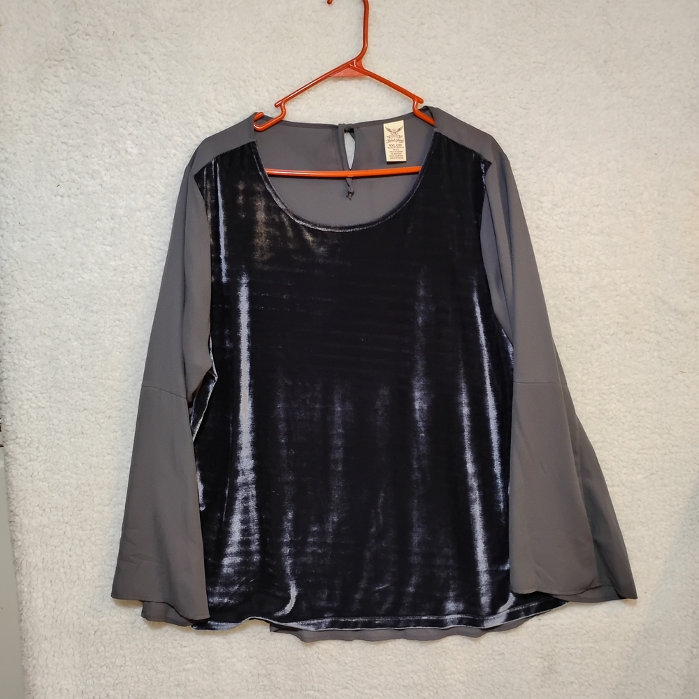 NWT- Faded Glory Black Velvet and Gray Long Sleeve Blouse